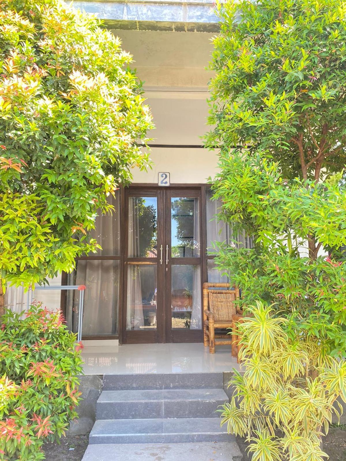 Akalanka Homestay Джили Трауанган Екстериор снимка